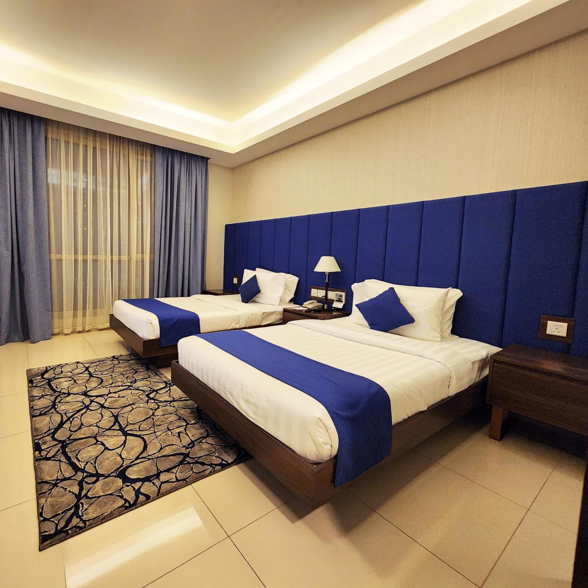 Juffair Boulevard Hotel & Suites Manáma Exteriér fotografie
