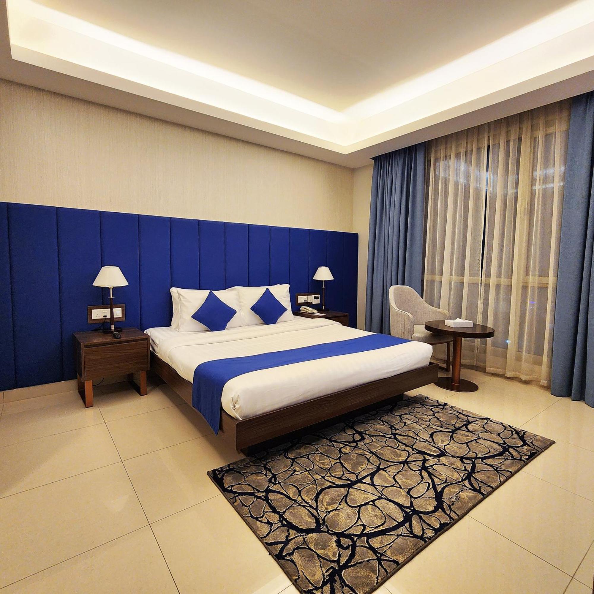 Juffair Boulevard Hotel & Suites Manáma Exteriér fotografie